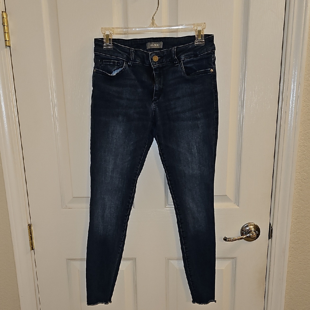 DL1961 Women’s Dark Wash Cropped Skinny Jeans Raw Hem Size 27
